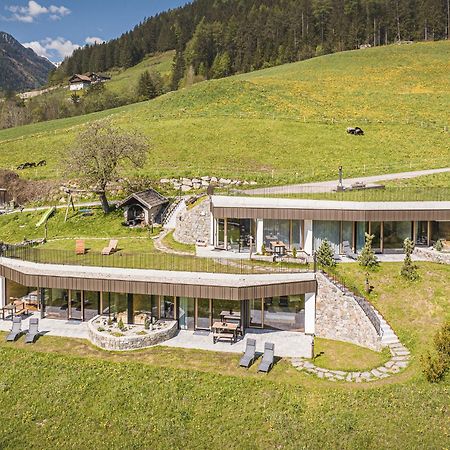 Innermoser Bauernhof - Chalets Molini di Tures Exteriör bild