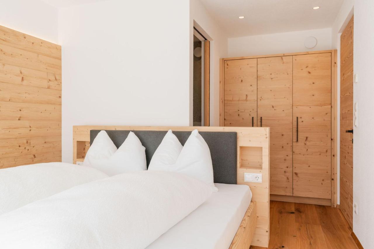 Innermoser Bauernhof - Chalets Molini di Tures Exteriör bild